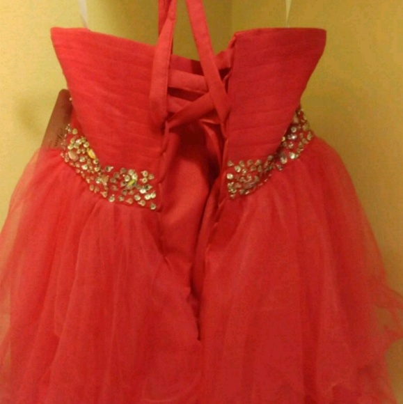 Bought for last yrs wedding didn't use. - Picture 2 of 3